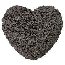 Charger l&#39;image dans la galerie, Cœur en roses éternelles